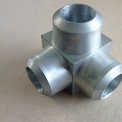 Astma A335 Wp22 Forged Steel Pipe Fittings Tee 20 Inch Anti Rust